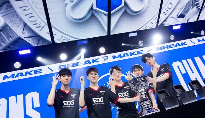 的样本里 的样本里